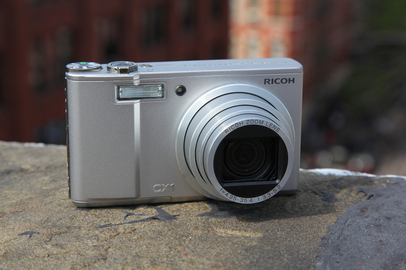 Illustration for article titled Ricoh CX1 Review: A Photographer's Compact Point and Shoot